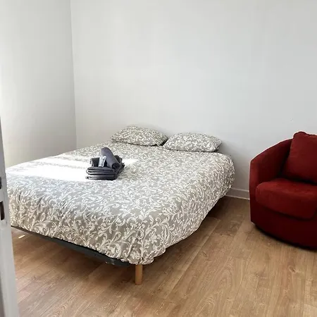 T2 Quartier Mitrie - 2 Personnes Апартаменты *